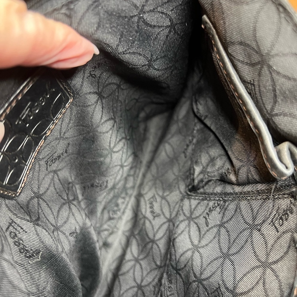 FOSSIL BLACK PURSE. BEAUTIFUL SOFT LEATHER - Picture 10 of 13